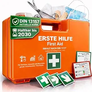 HELDENWERK Zestaw pierwszej pomocy zgodnie z nową DIN 13157:2021 wraz z uchwytem ściennym i naklejkami | Uniwersalny zestaw pierwszej pomocy do zastosowania w firmie, domownictwie lub gastronomii